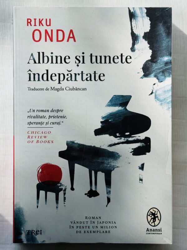 Albine si tunete indepartate - Riku Onda